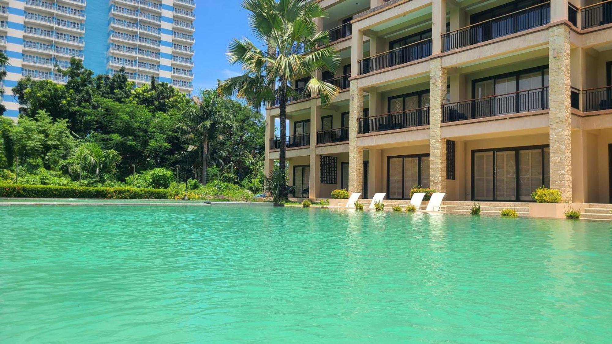 Coralpoint Gardens Suites & Residences Lapu-Lapu City Exterior photo