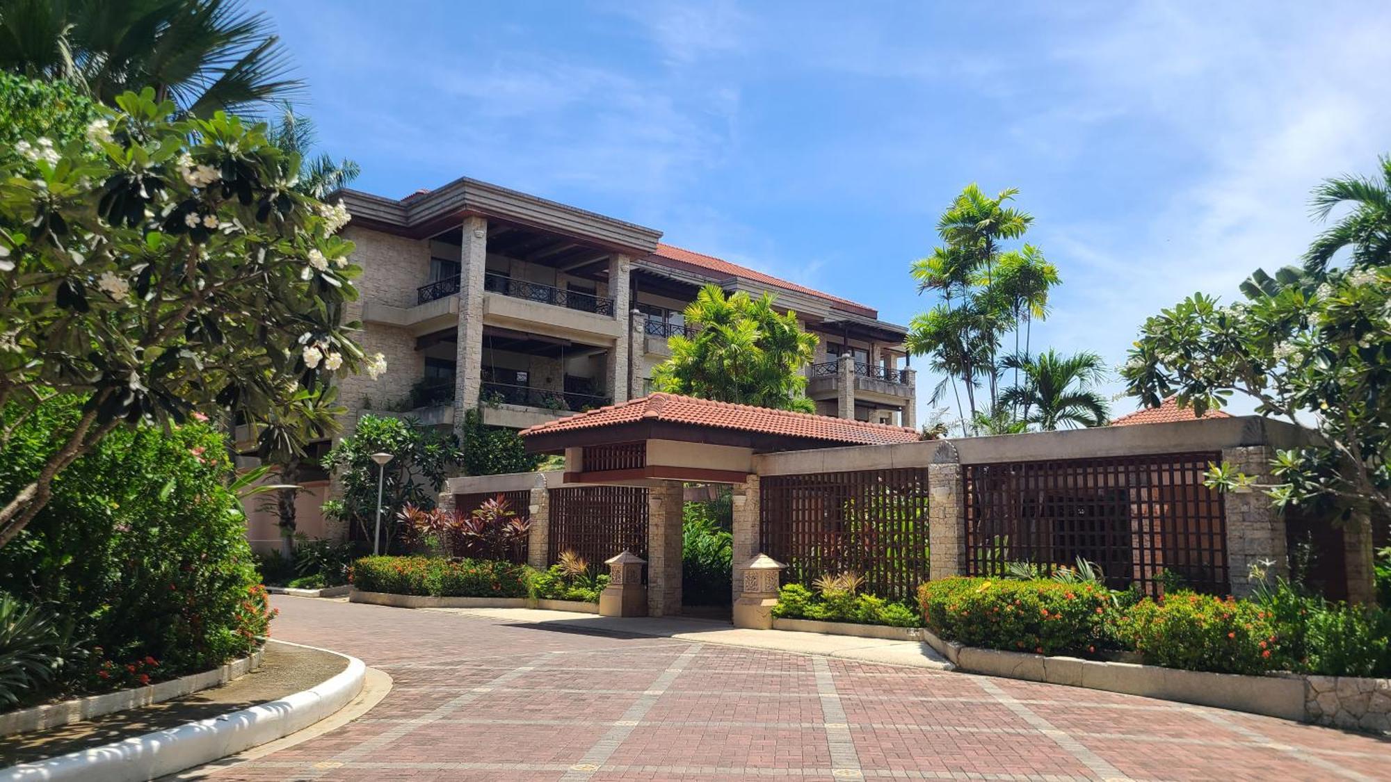 Coralpoint Gardens Suites & Residences Lapu-Lapu City Exterior photo