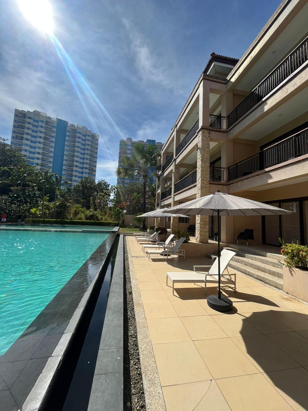 Coralpoint Gardens Suites & Residences Lapu-Lapu City Exterior photo